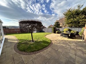 Photo 31- click for photo gallery